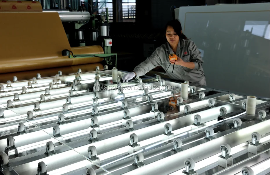 Sheets, cast plexiglass-.png