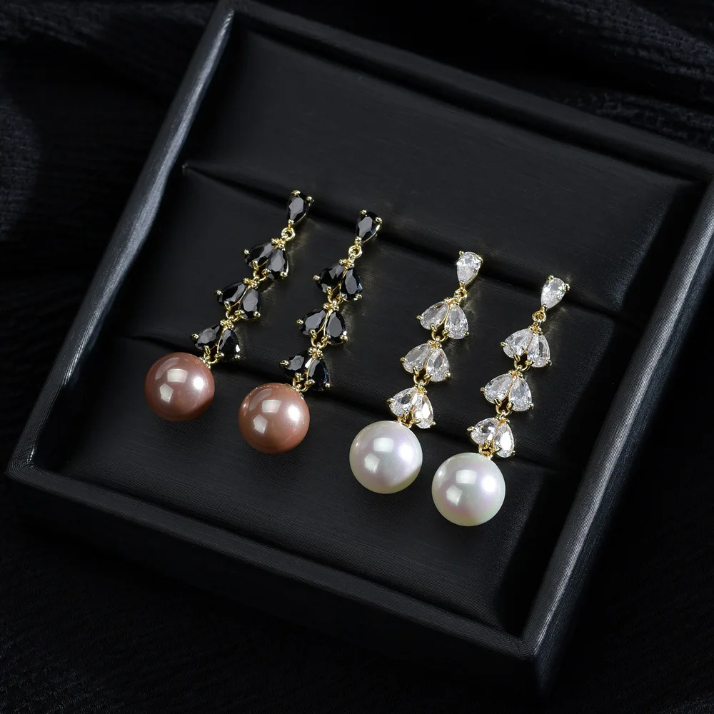 

2021 new arrival trendy brass pearl 18k gold plated diamond long dangling earrings, As pics
