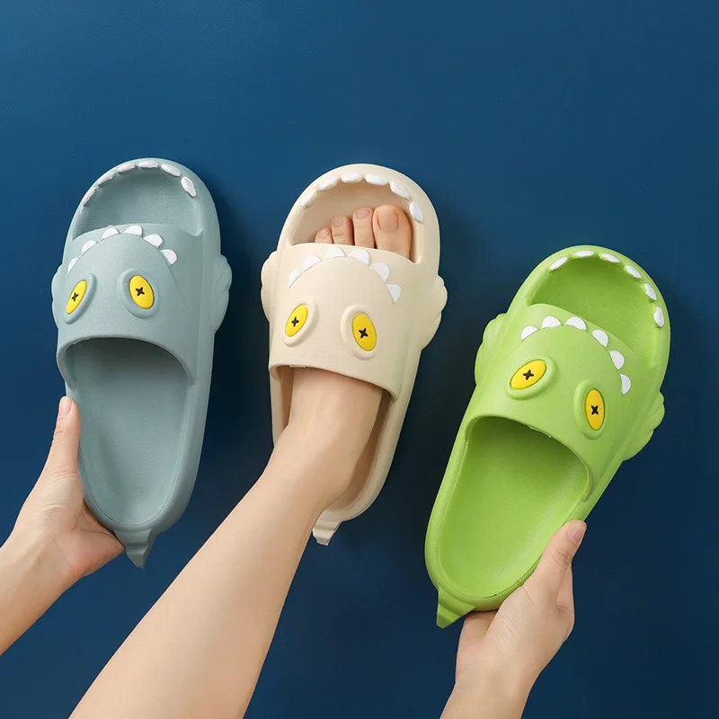

Dropshipping Lovely summer shark slippers indoor home bathroom with soft slippers for women