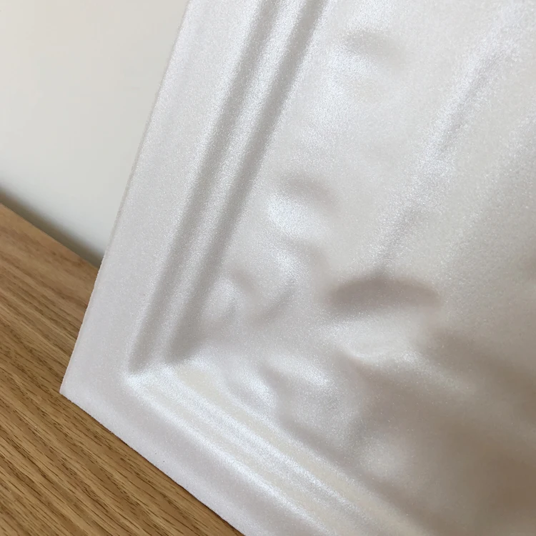 Banruo Low Price Decorative Silver Styrofoam Easy To Glue Ceiling Decor