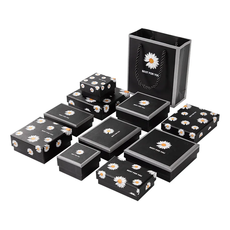 

Wholesale gift packaging jewelery box bracelet from OEM custom products factory