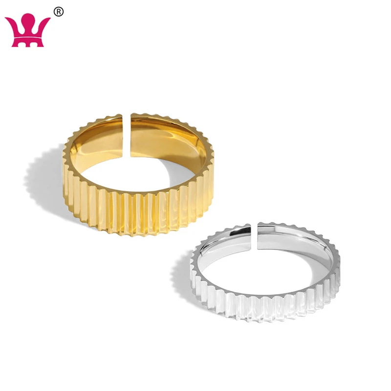 

Modern Contemporary Rings Stackable 14k Yellow Gold Gear Cut Mid Finger Band Knuckle Ring