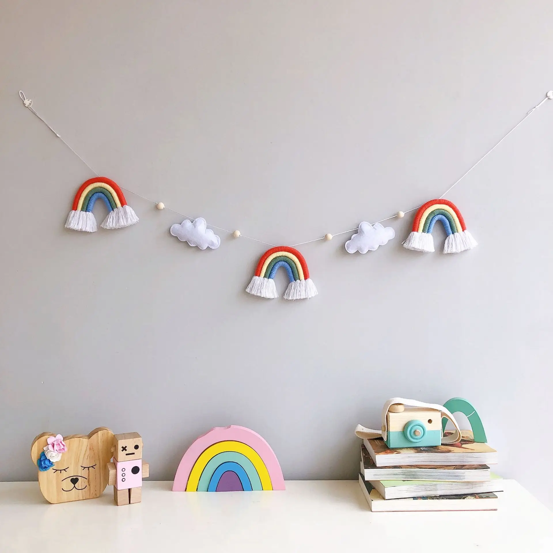 

Fashion Macrame Rainbow Cloud Wood Beaded Baby Room Wall Hanging Garland Decoration, Colorful