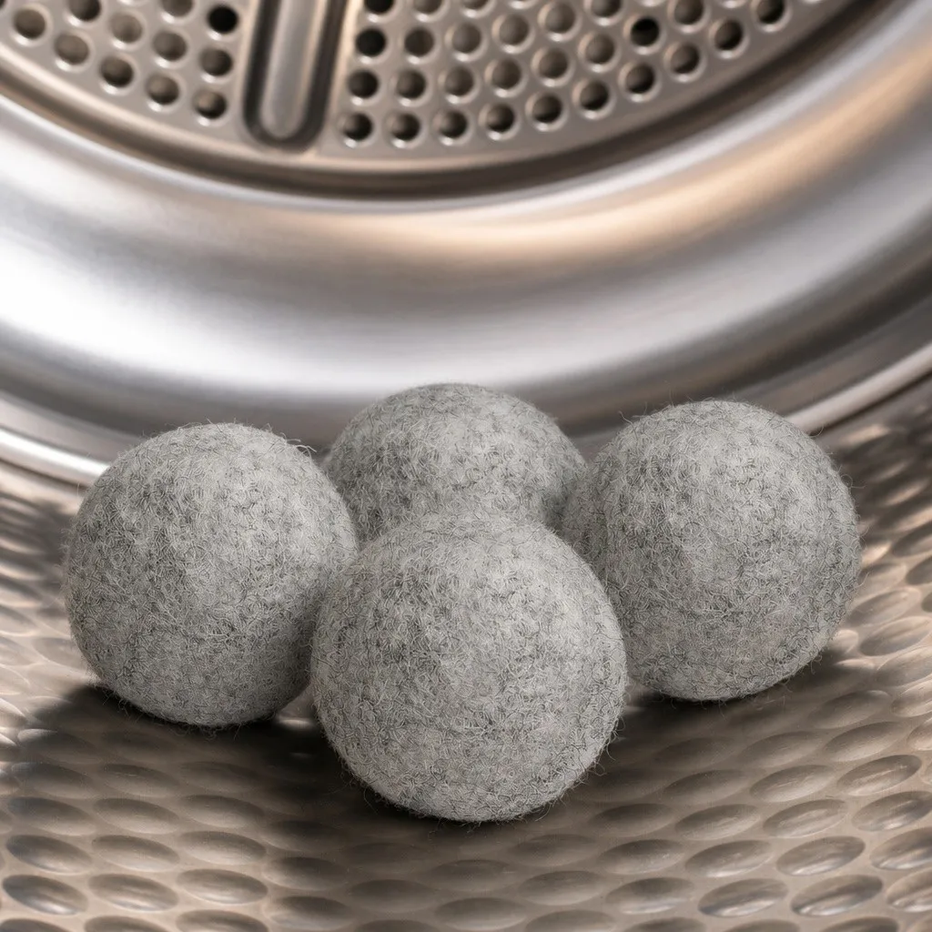 Wool dryer balls in action - reducing lint and static