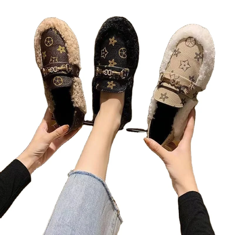 

Hot selling wholesale fashion five-pointed star print ladies warm lazy shoes fluffy faux fur girls PU boots letters diamond ladi, Black