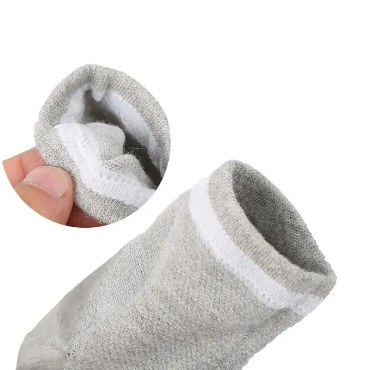 Silicone gel heel protectors socks protective cracked feet pain relief cushion