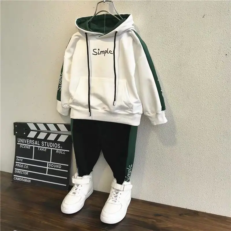 

Cheap good quality letter printed kids sport suit for boys kids 2 piece sweat suits boy's clothing set, Picture shows
