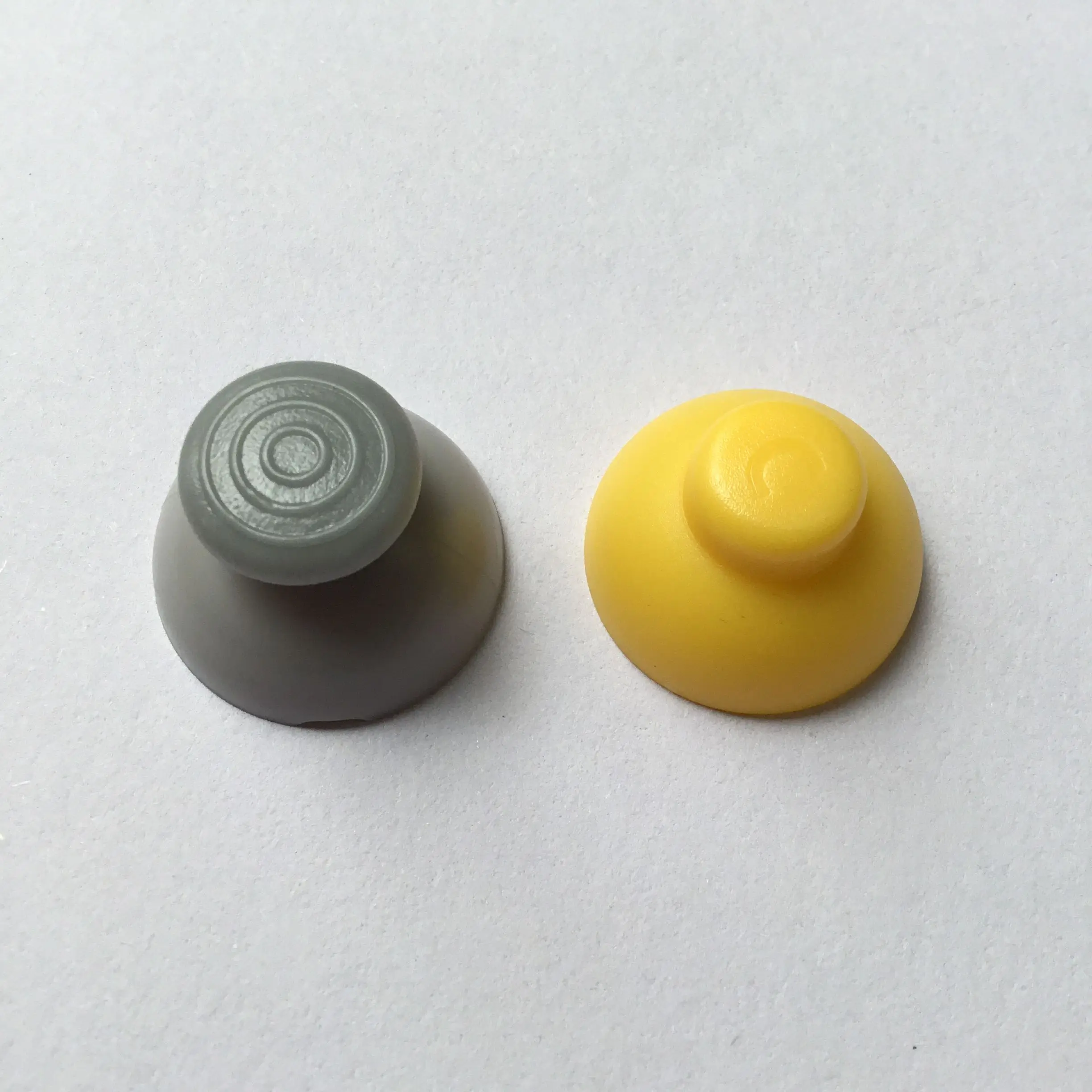 

One pair Thumb Grip for Nintendo NGC controller for NGC Joystick Cover Game Cube Button Replacement