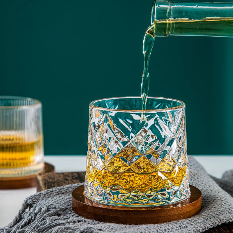 

Simple creative 275ml rotating cup whisky glass tumbler juice beer mugs custom logo for restaurant bar glassware