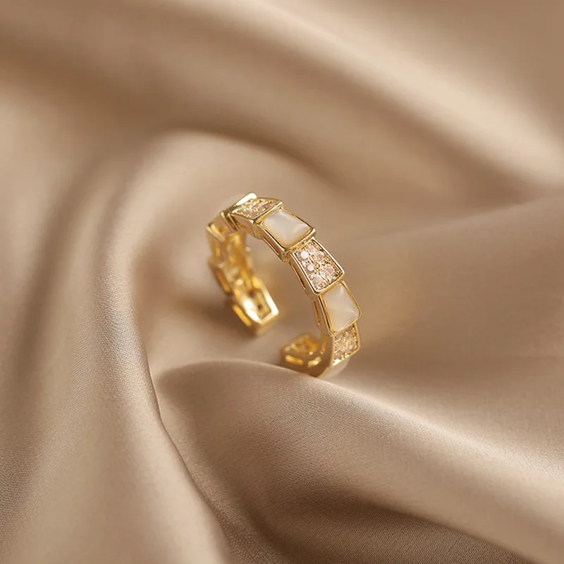

Luxury Retro French Style Gold Gemstone Rings Cubic Zircon Open Band Ring for Women Girls