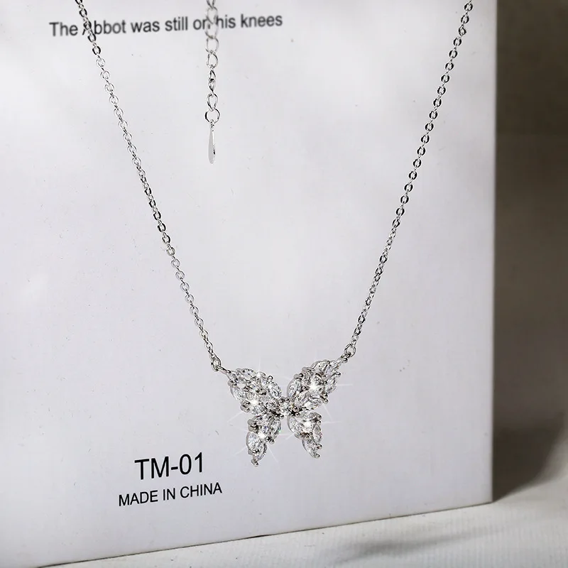 

Fashion Jewelry Beautiful KYNL0126 Platinum Plated Butterfly Shape 3A Zircon Necklaces For Women, Silver