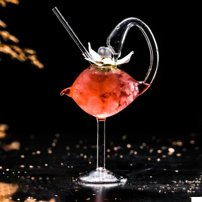 

Creative 180ml 6oz Swan shaped goblet bird shape Cocktail Glass Rotating Martini Goblet Wine Cup, Transparent clear
