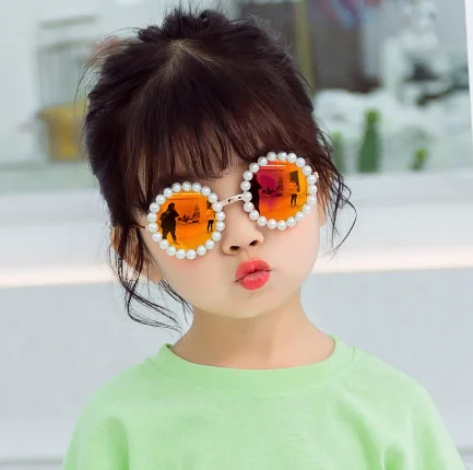 

Handmade Pearl Round Kids Children Sunglasses Vintage Boys Girls Metal Frame Sun Glasses UV400 Cute Baby Eyeglasses Gafas De Sol