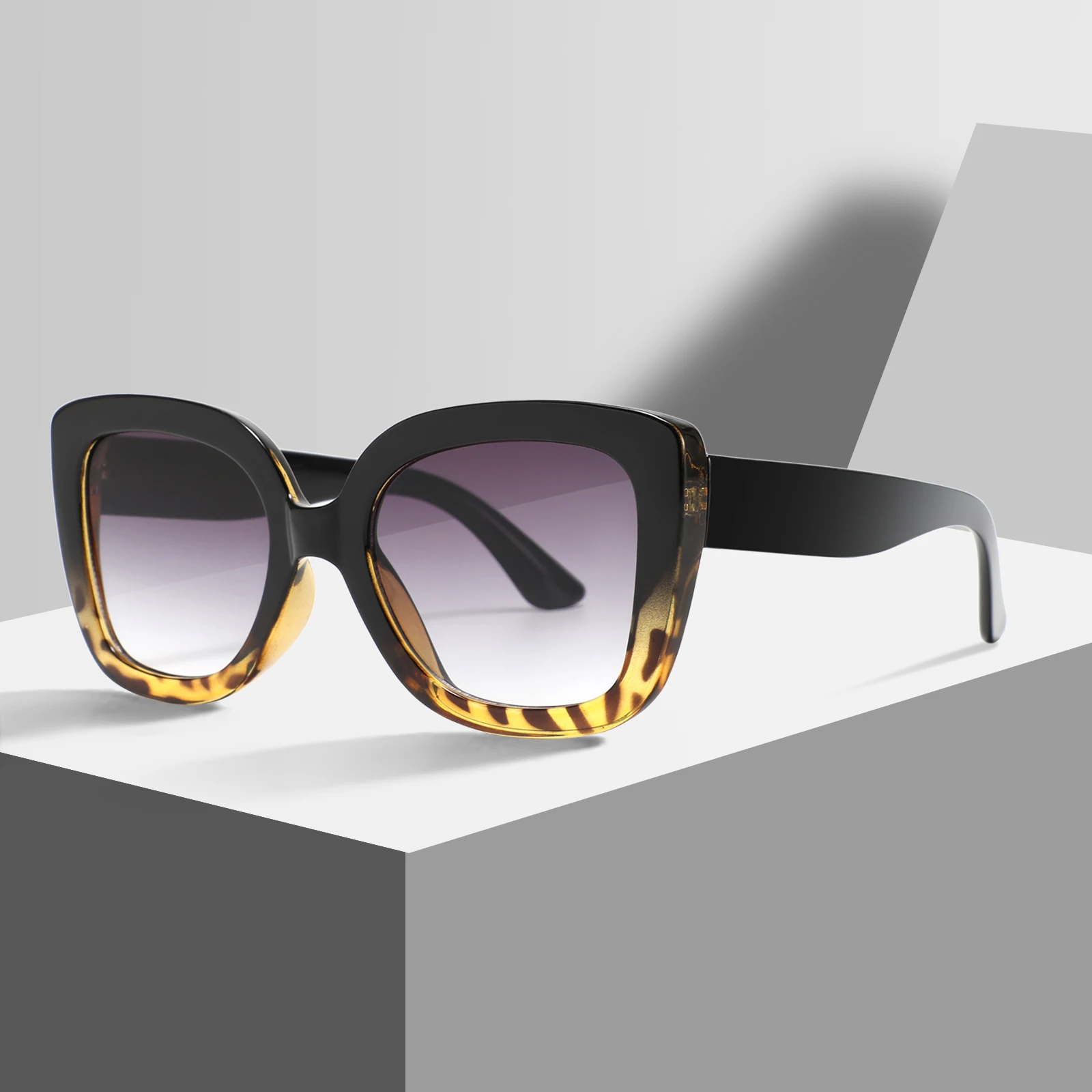 

2021 big frame sun Glasses fashionable oversize shades sun glasses vintage womens designer famous brands luxury sunglasses, Custom colors