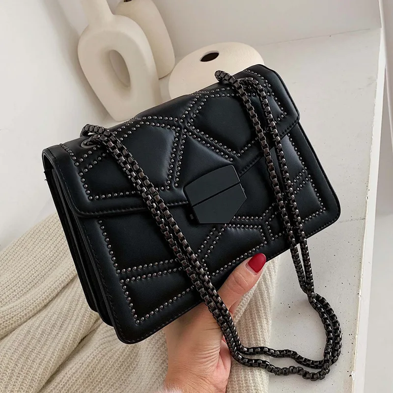 

BG-0360 Wholesales High Quality Fashionable New Women Handbags Ladies Bags For Gift Chain Rivet Shoulder Bags for Girls Handbags, 3 colors