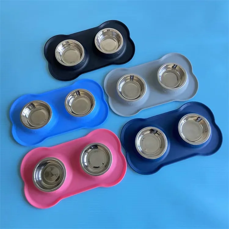 

Pet Dog Bowls 2 Stainless Steel Dog Bowl with No Spill Non-Skid Silicone Mat Pet Food Scoop Water and Food Feeder Bowls