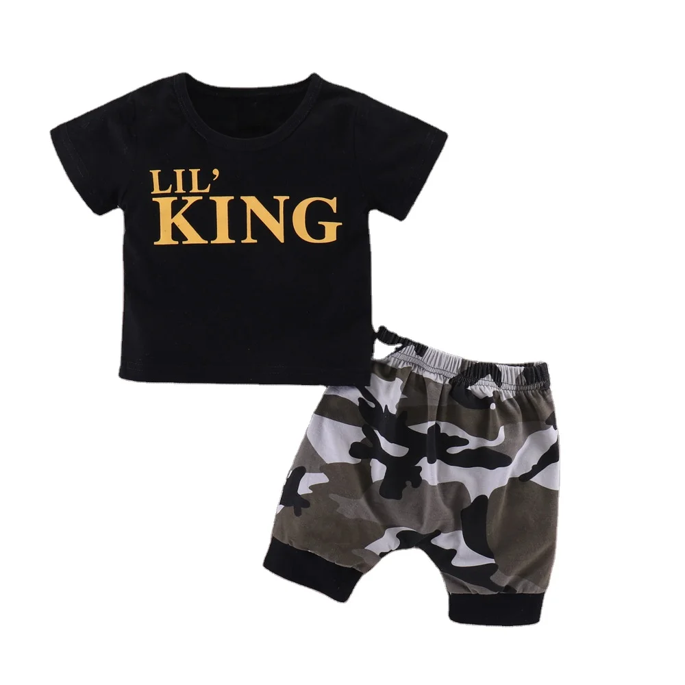 

Children's clothing boys KING letters camouflage short sleeve suit