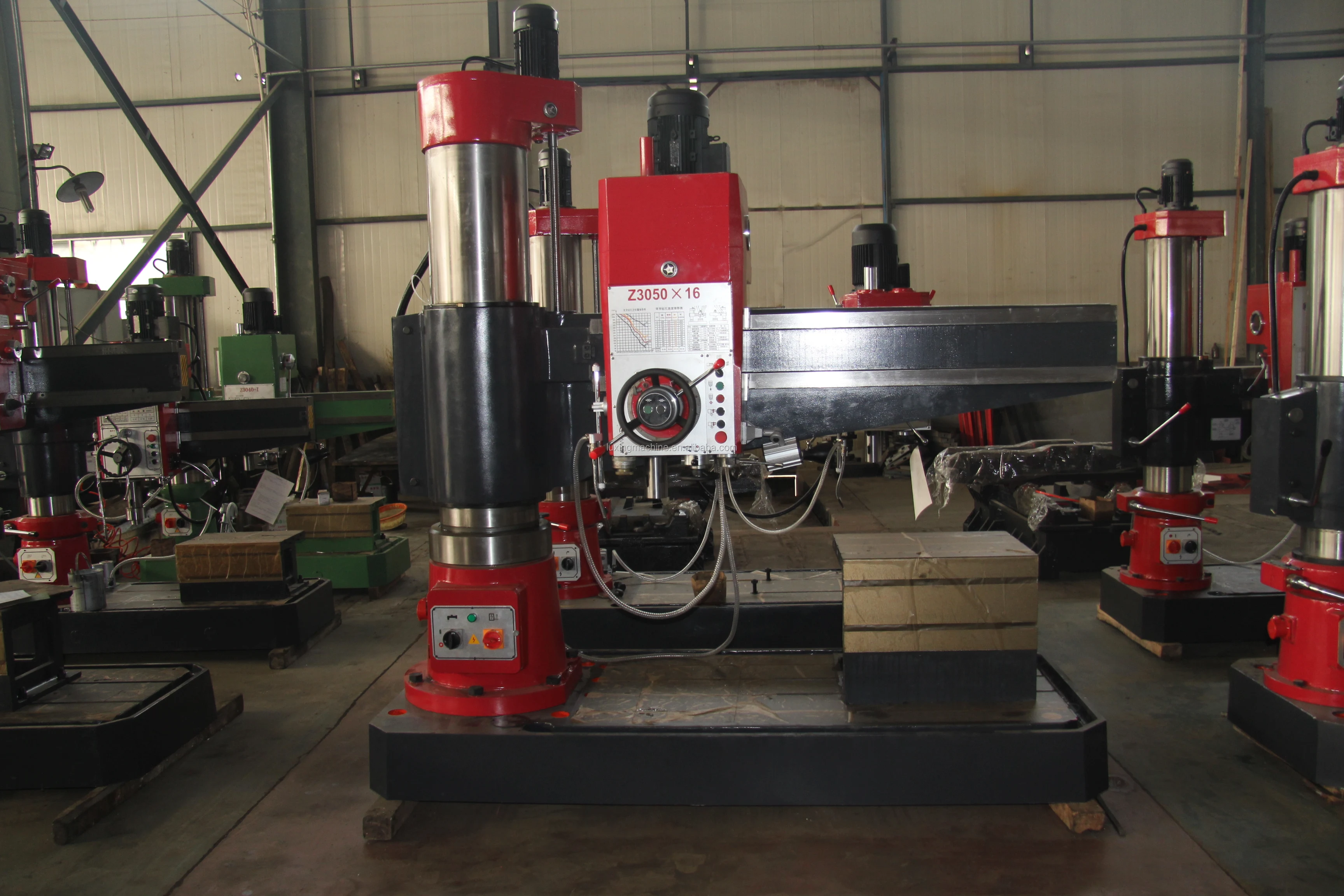 Luxing Hydraulic Clamping Hydraulic Rock Drilling Machine Z3050 X16