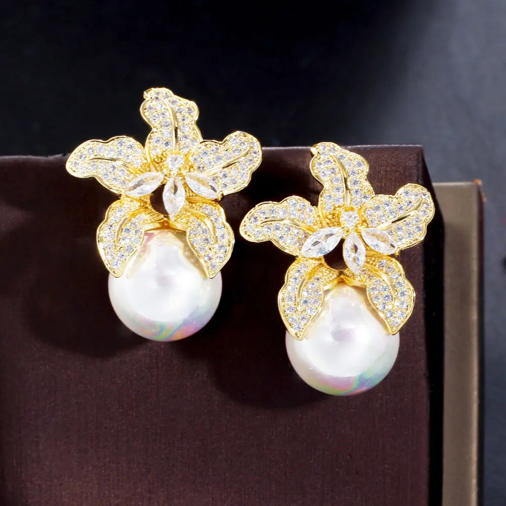 Blooming Fashion Alloy 18k Gold Plated Cubic Zircon Big Round Flower Drop Earrings with Pearl Women Wedding Costume CZ Jewelry