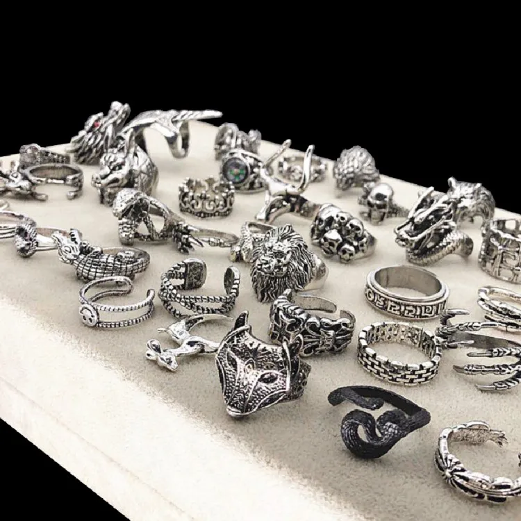 

JJ32 metal soldier vintage ancient st letter cross ring steel punk rock jewelry ring for man party gift