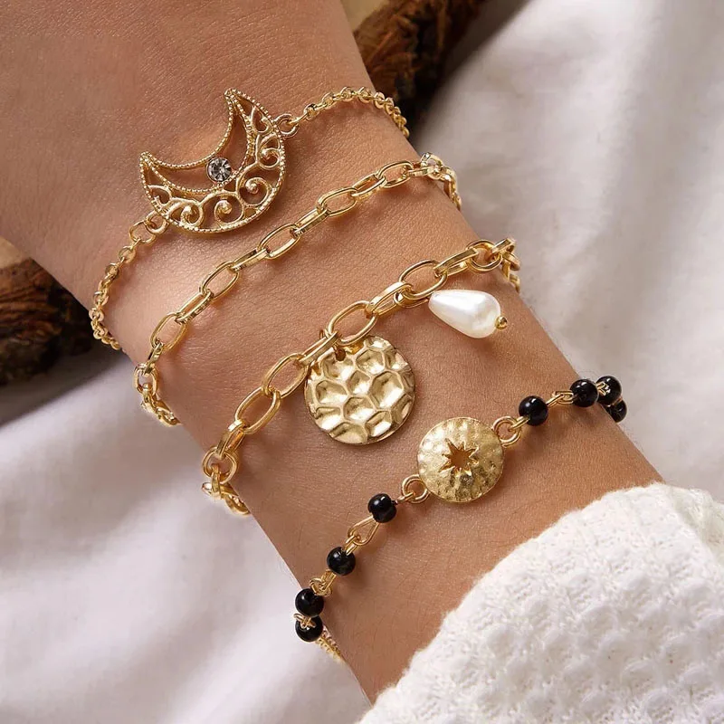 

Beaded Bracelet Pendant Pearl Bracelet Hollow Moon Bracelet for Women
