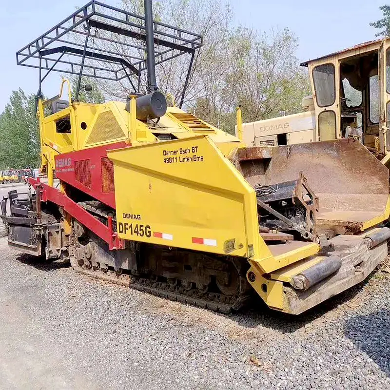 
Used DEMAG Concrete road machinery Paver DF-145C 