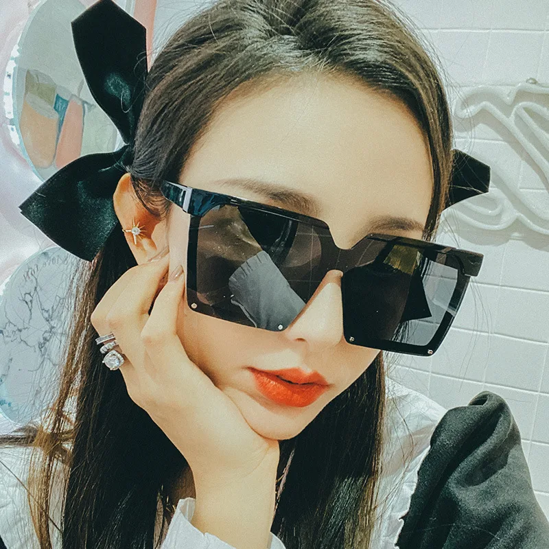 

black sunglasses Square oversized retro fashion women sunglasses 2021