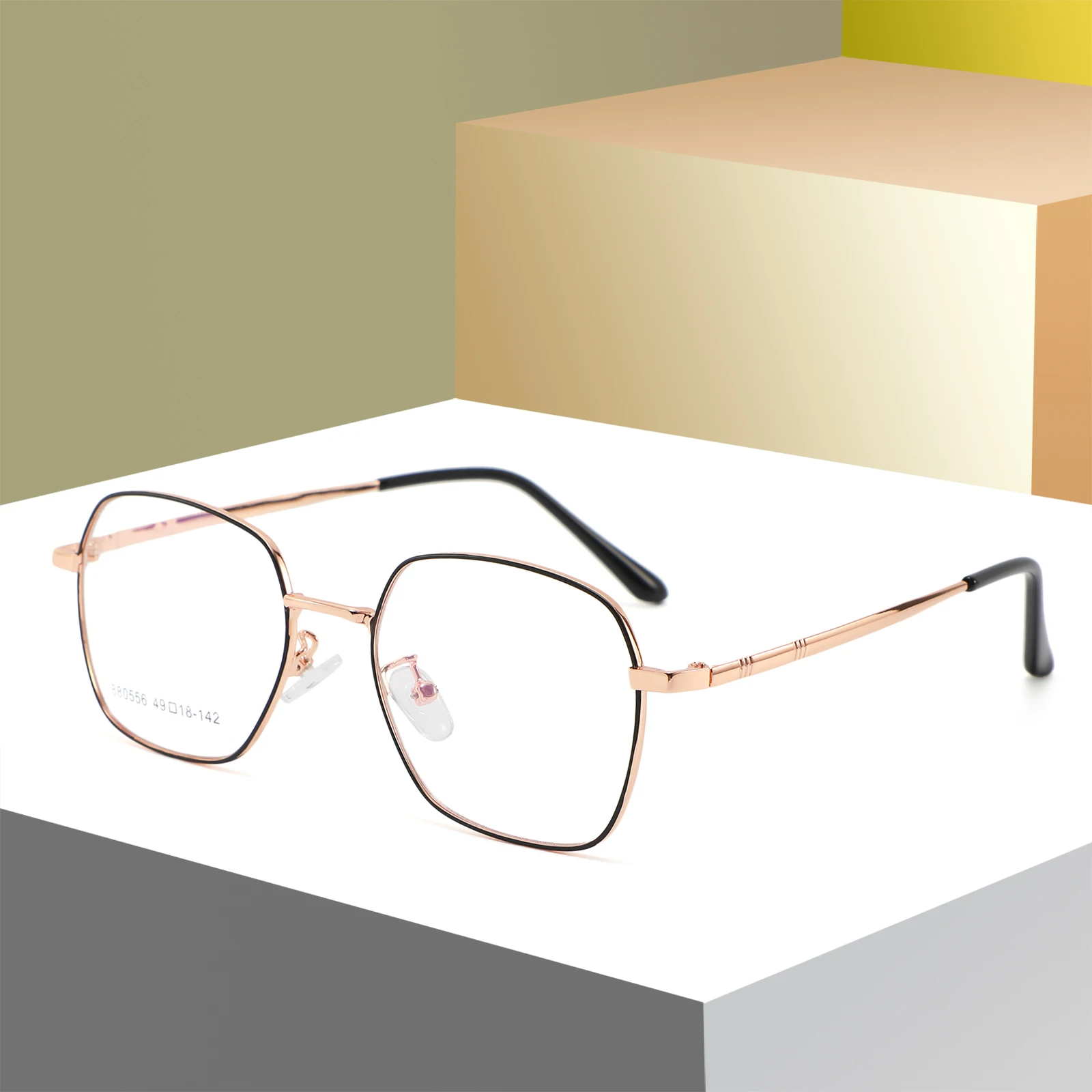 

2022 woman metal italian optical frame luxury square vintage Marco Optico