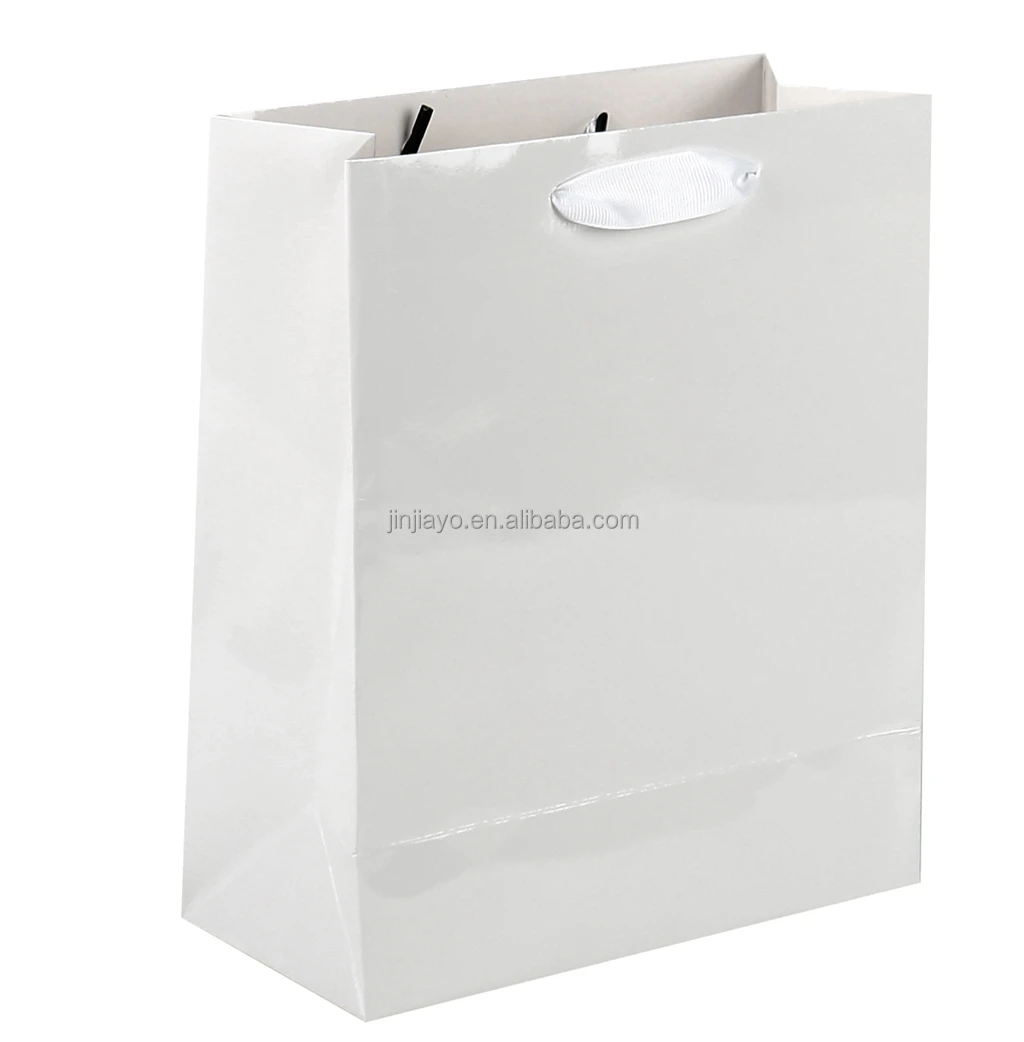 

Custom Size Gift Paper Bags Shopping Paper Bag with Logo Recyclable Gold Silver and White Gift Packing Fashion Bag