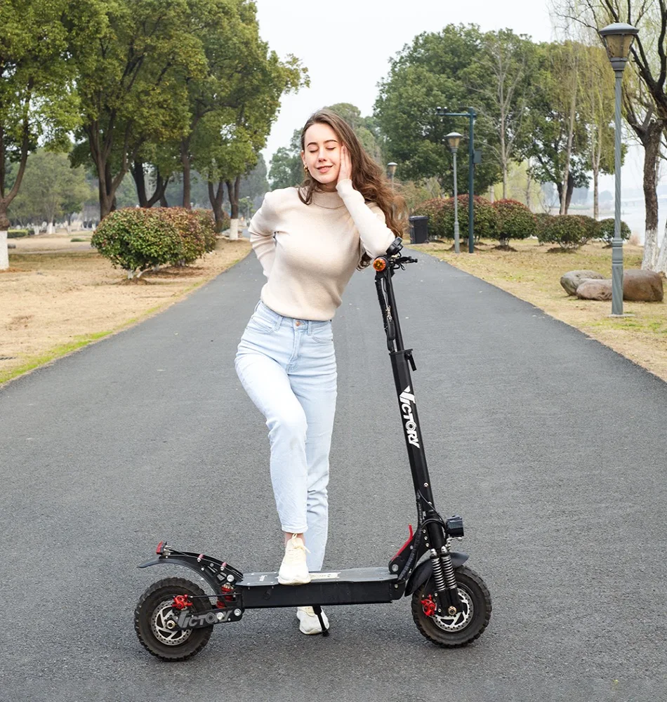 

2020 Hot Sale 52v 18ah Lithium Battery Long Range 3000w 70km/h off road dual motor Electric Scooter scooty price for Adult