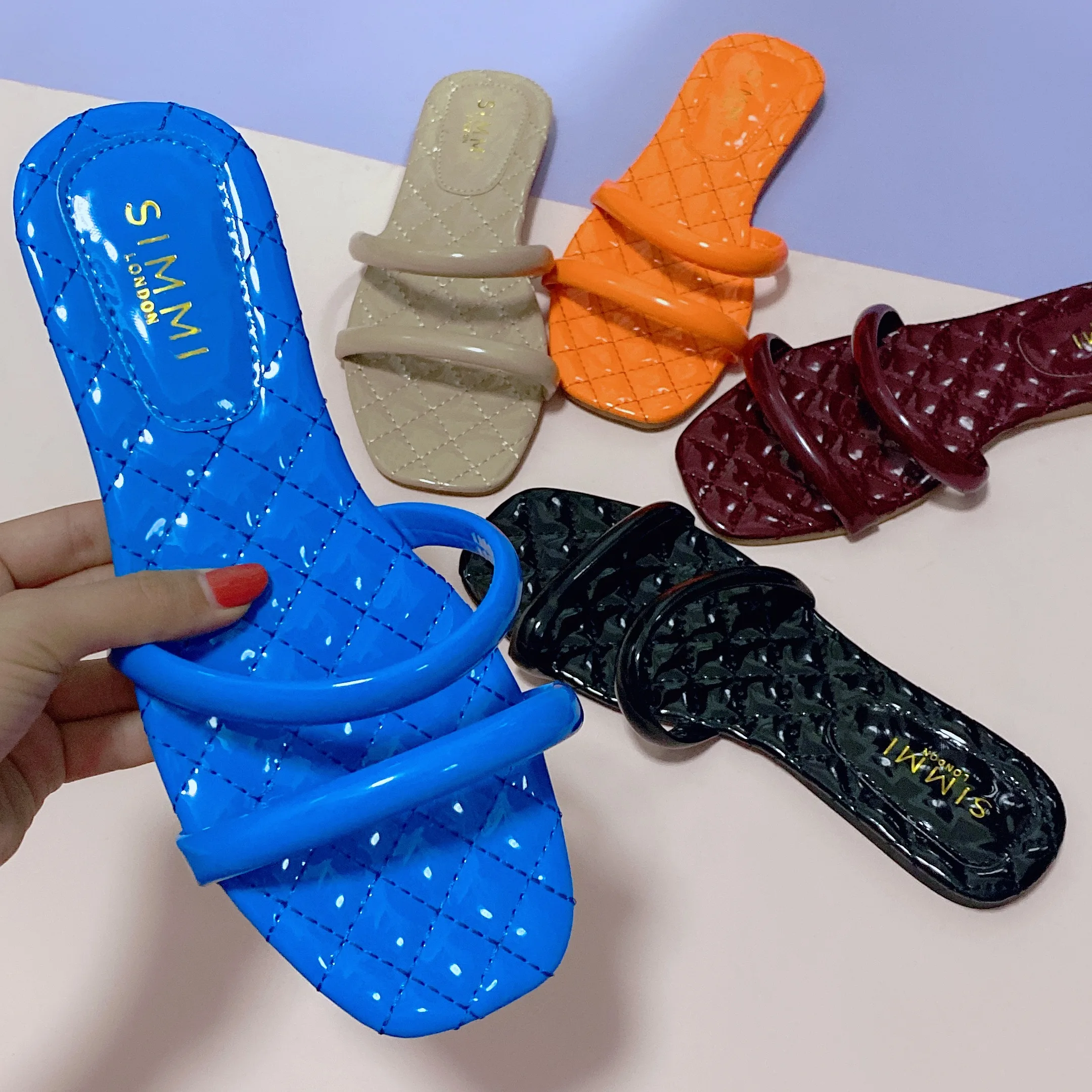 

2021 Top new slippers