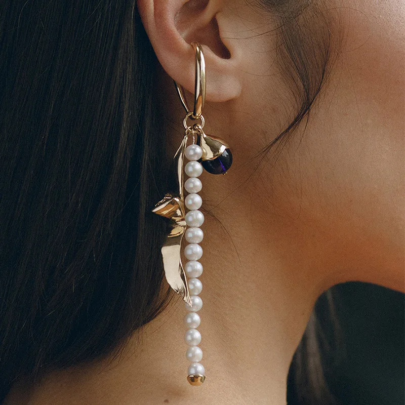 

Vintage Jewelry Single Piece Free Hole Natural Pearl Tassel Cuff Earrings Ins Fashion Long Pearl Beads Tassel Earrings for Women