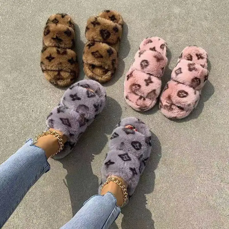 

New Arrival Ladies Winter Fur Slides Warm Designer Furry Fluffy Slippers For Women Famous Brands Fuzzy Slippers, Picture showed