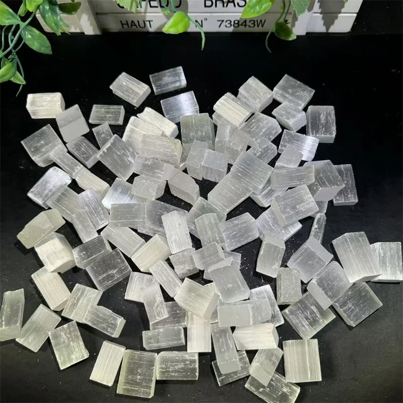 Around 2-3 Cm Selenite Cube Healing Stone Wholesale Price Selenite Free Form for Sale