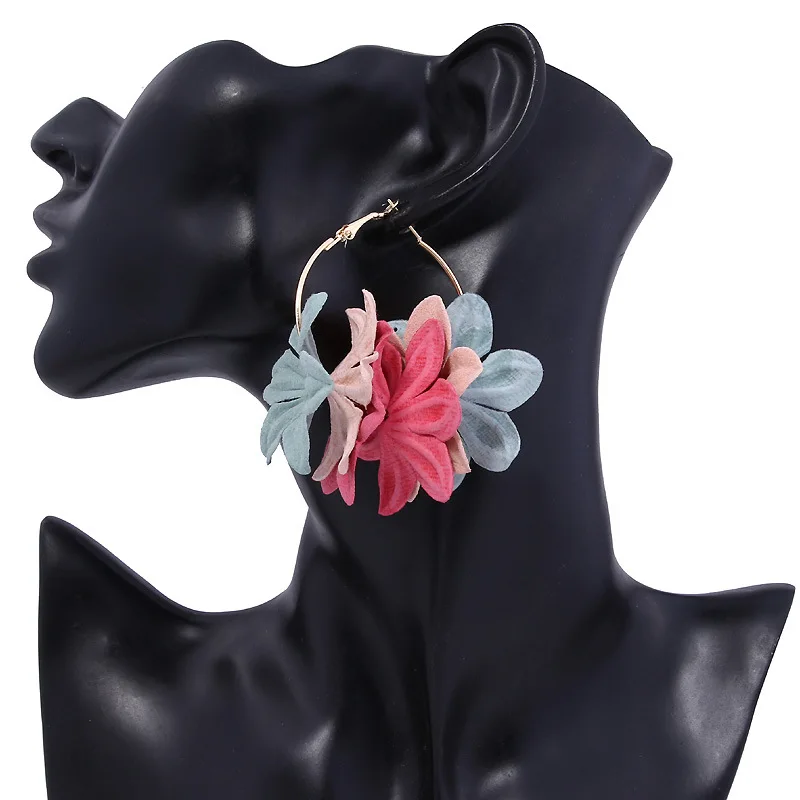 

2019 New Arriving Velvetl Earrings Fashion Flower Earrings for Woman