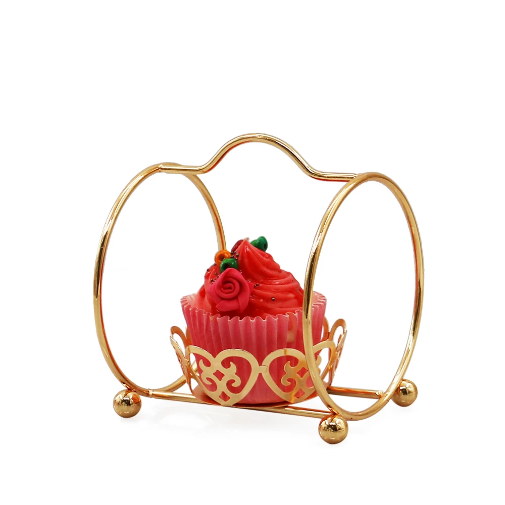 

Wedding party decorative cake plate with dome gold cupcake stand 2020 hot selling metal cake stand