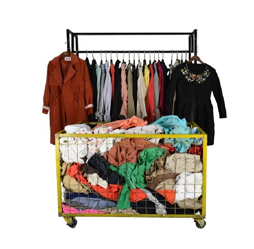 

Beautiful ladies overcoat wholesale second hand clothes bales of mixed used clothing for sale