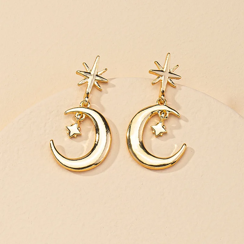 

Boho Creative Design 18K Gold Plating Moon Crescent Dangle Earrings Ethnic Style Star Moon Drop Earrings