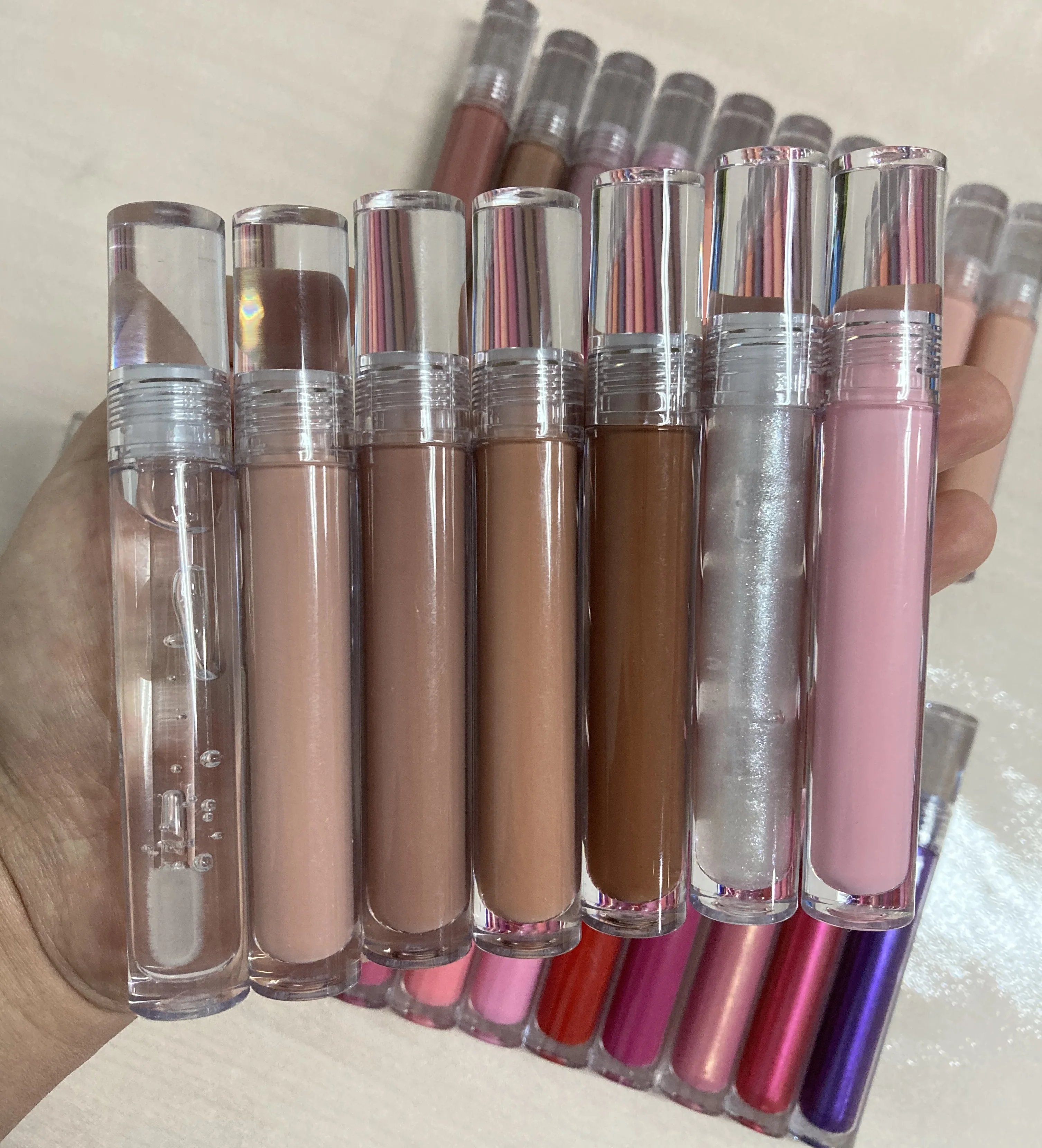 

Lipgloss vendor wholesale luxury lipgloss tube nude clear glitter lip gloss private label