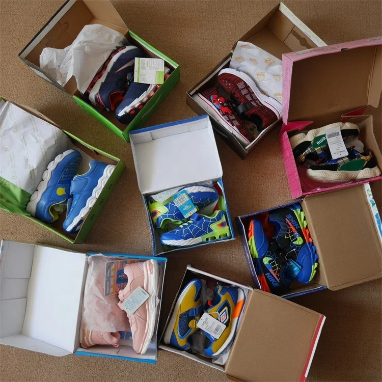 

GZY Wholesale New designer child's sport shoes casual student shoe stock, Picture showed