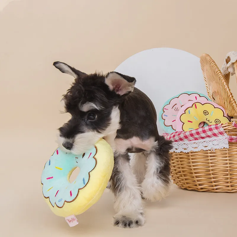 

2021 Hot Sale High Quality Plush Stuffed Squeaky Donut Pet Plush Toy