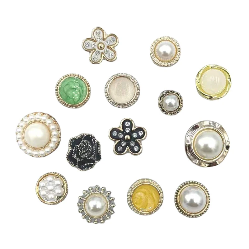 

Custom pearl charms 2022 designer charms bling diamond studded shoe buckle accessories