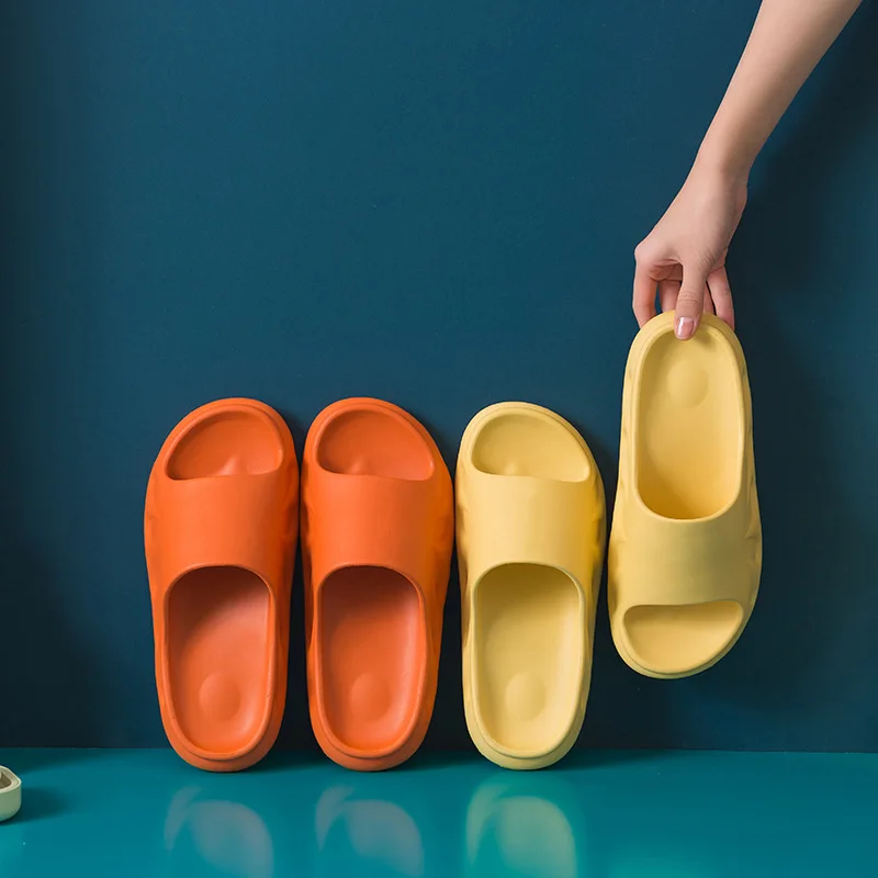 

Wholesale Women's Men's Non Slip EVA Platform Slippers Ladies Designer Custom Logo Inddor House Bedroom Bath Cheap Slippers