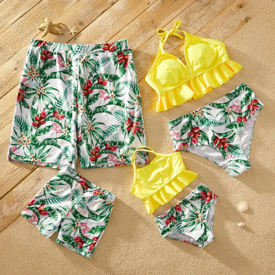 

Custom 2020 Polyester Fiber Two-Piece Designer Halter Floral Print Matching Swimsuits Family Bathing Suits Swimwear, Yellow