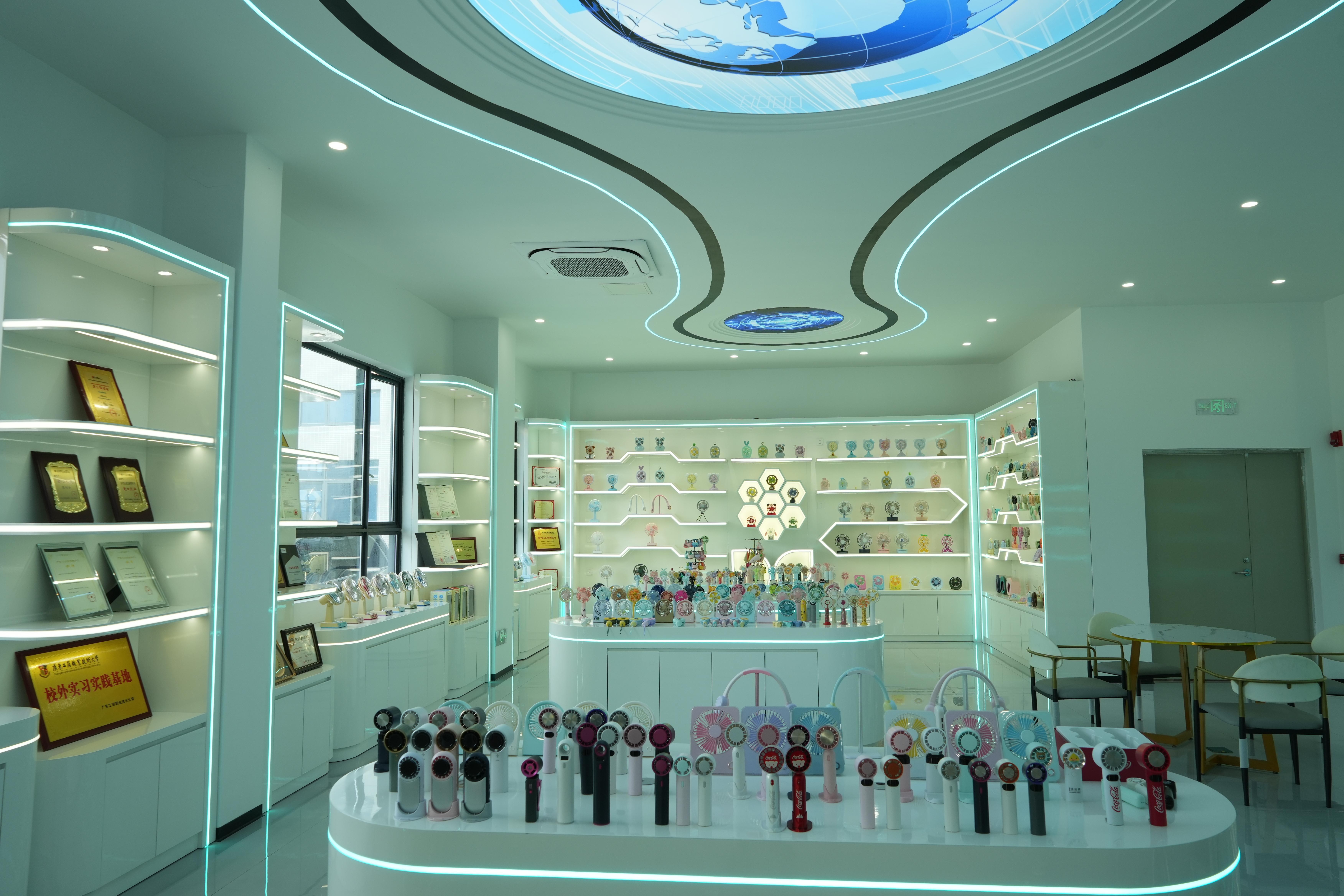 Premier China Handheld Fan Manufacturer Showroom