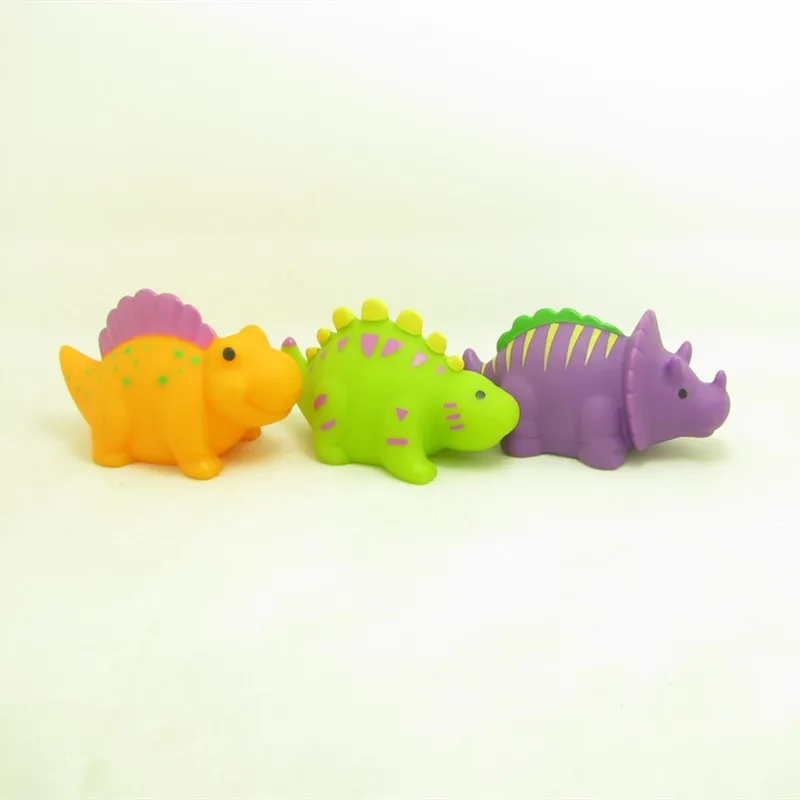 Rubber Plastic Spray Water Animal Bath Toys For Kids