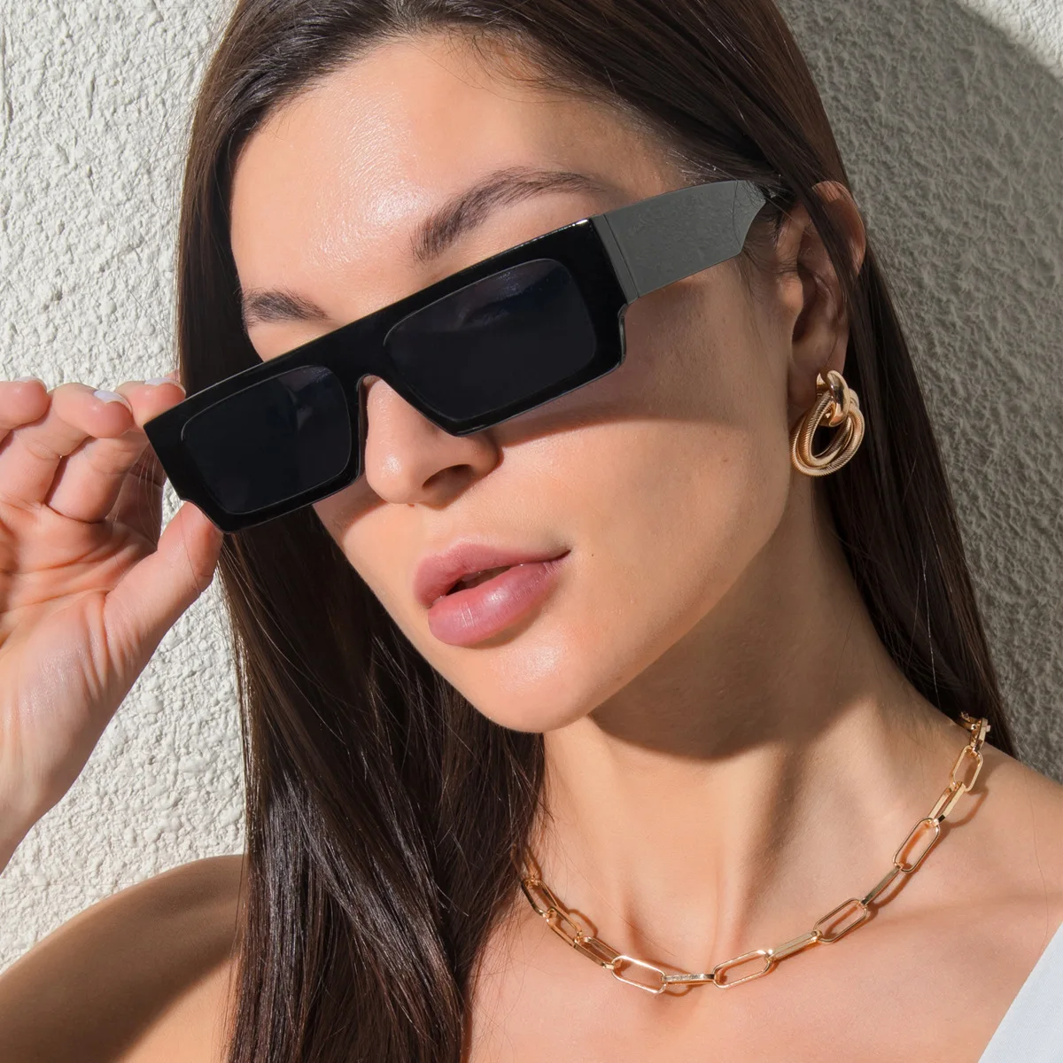 

Wholesale High Qualtiy Popular Hot Selling Small Rectangular Fashion Stylish Summer Beach Sunnies Shades Sun Glasses Sunglasses