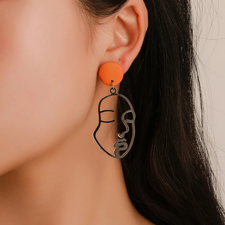 

Fashion Human Face Portrait Abstract Style Hollow Dangle Picasso Style Earrings For Women Jewelry Earings