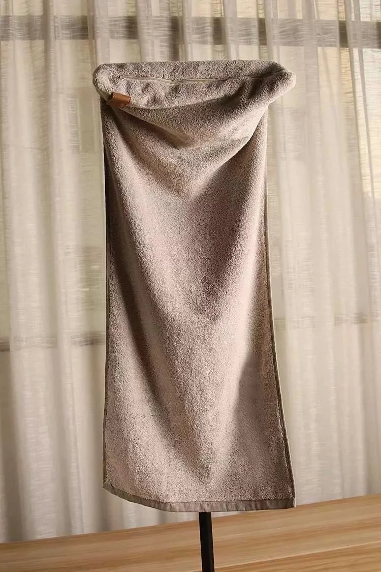 Custom Logo Hooded Gym Towel With Pocket And Zipper Buy Towel Gym,Gym