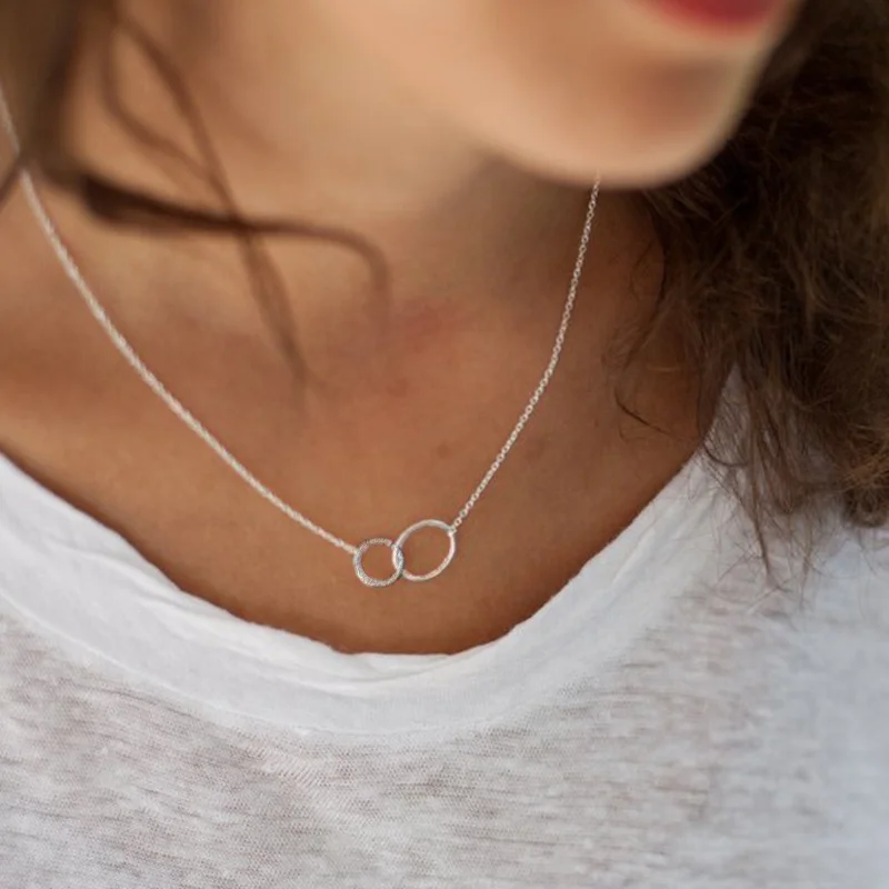 

Stainless Steel Necklace for Women Circle Pendant Cuban Link Chain Gold Trendy Jewelry 2023 Necklaces Men Chains Necklace